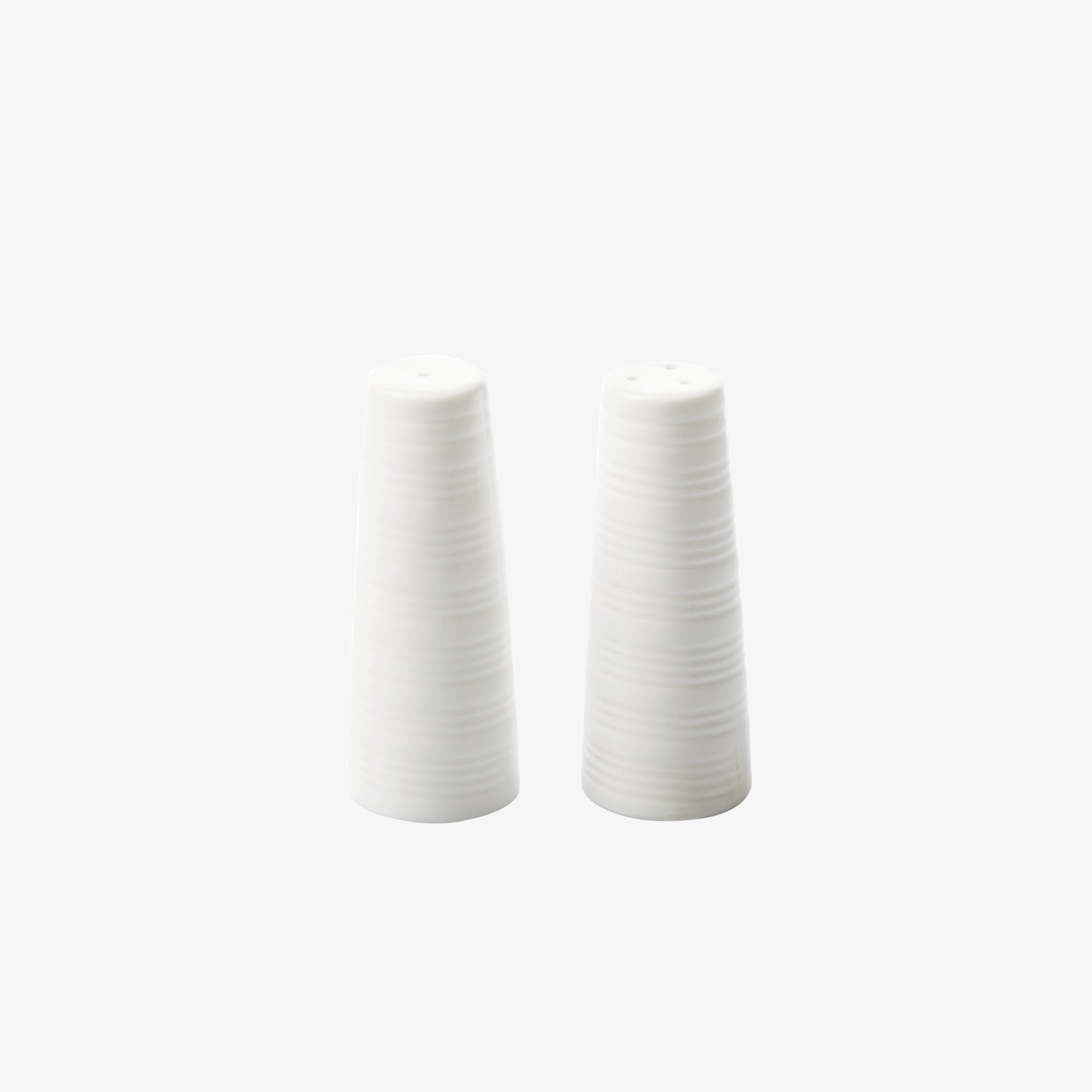 Passion salt and pepper set 2 pieces | Cream White