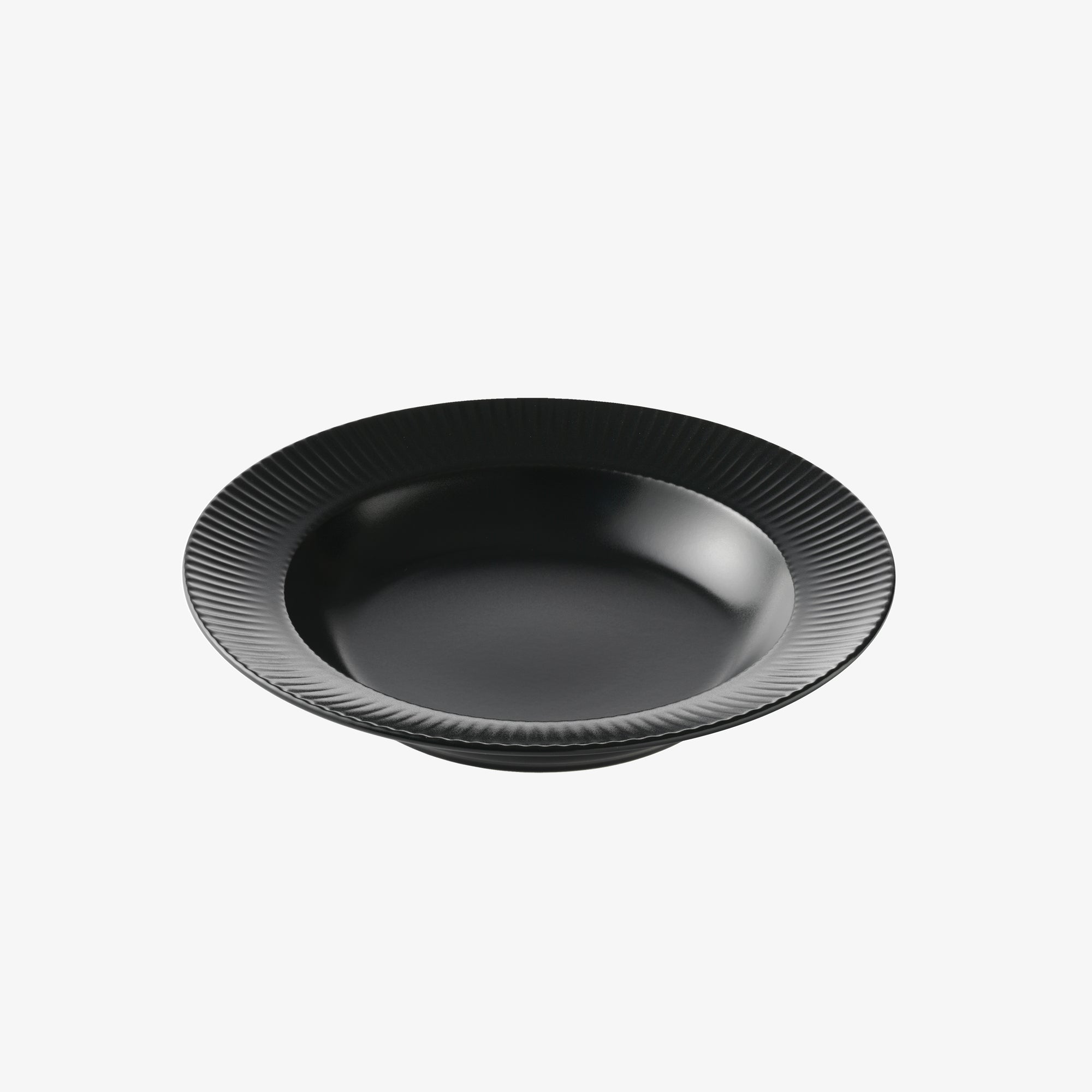 Groovy soup plate | Black