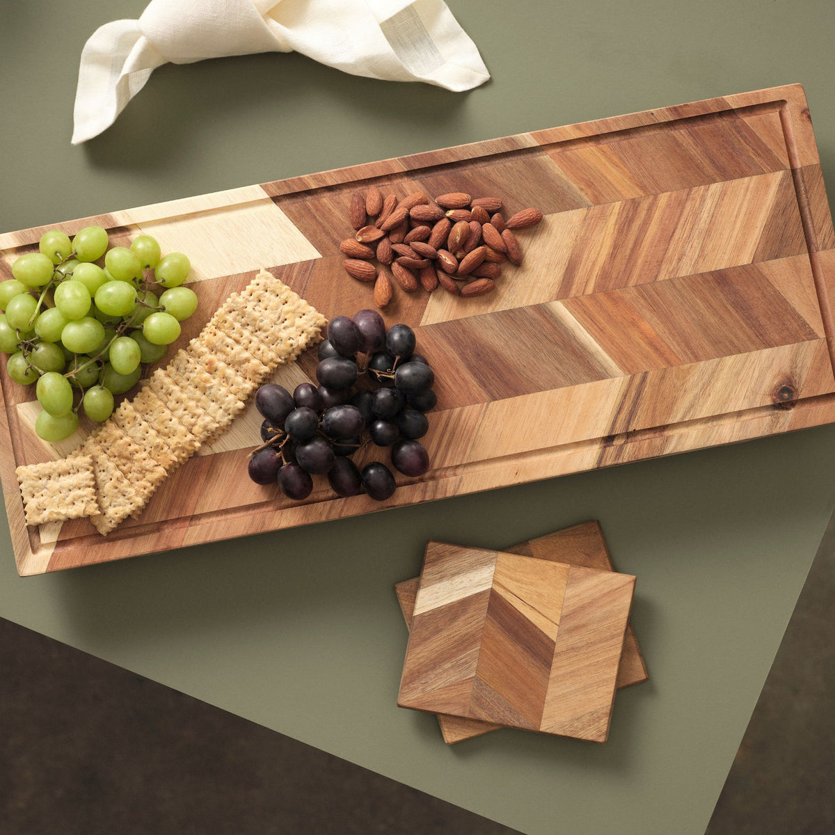 Acacia serving board | Natural