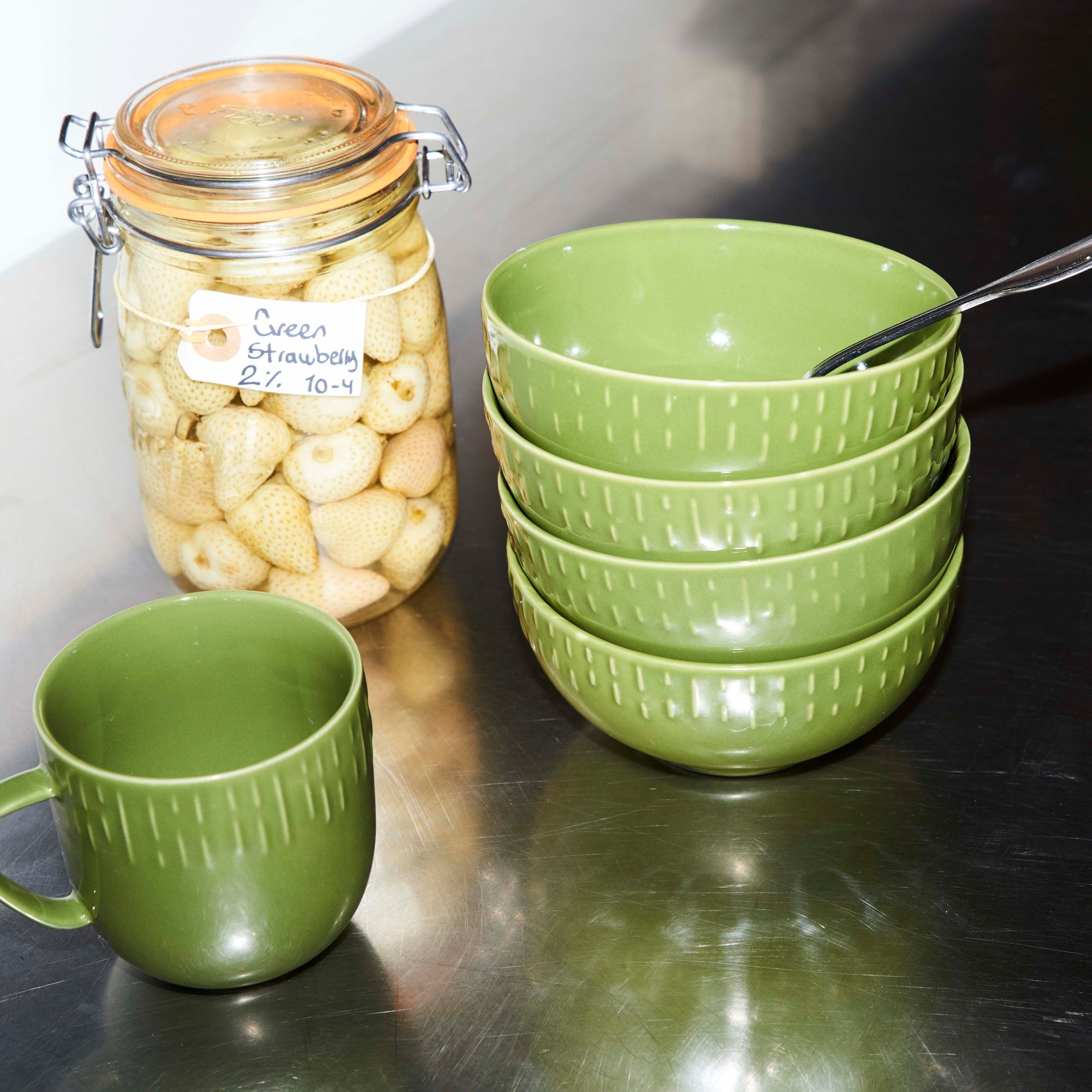 Confetti bowl | Olive