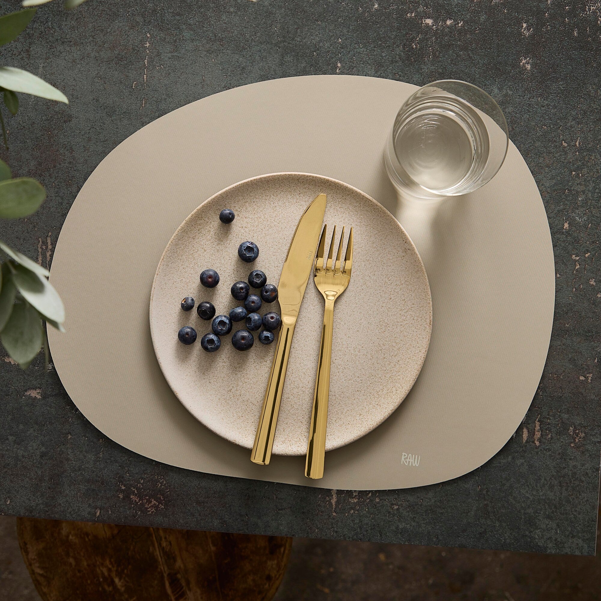 RAW Silicone placemat | Mellow Clay