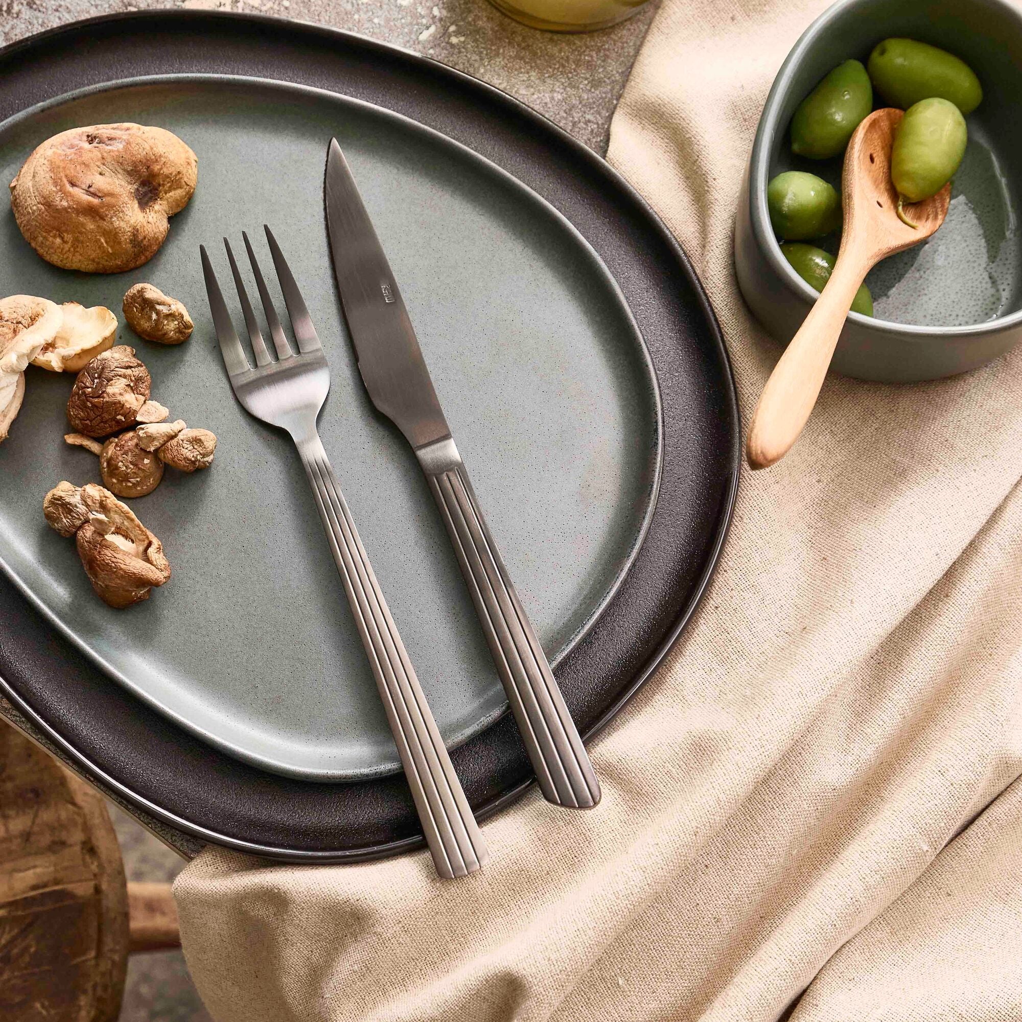 RAW steak set 8 pcs | Matte Black