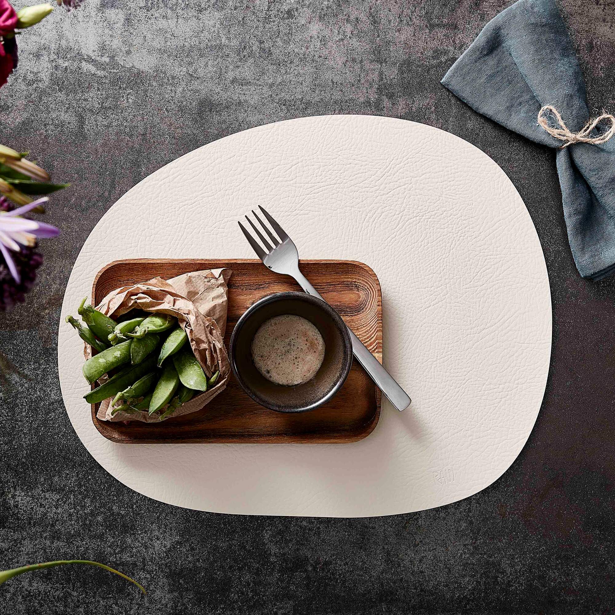 RAW Buffalo placemat | Warm Nude