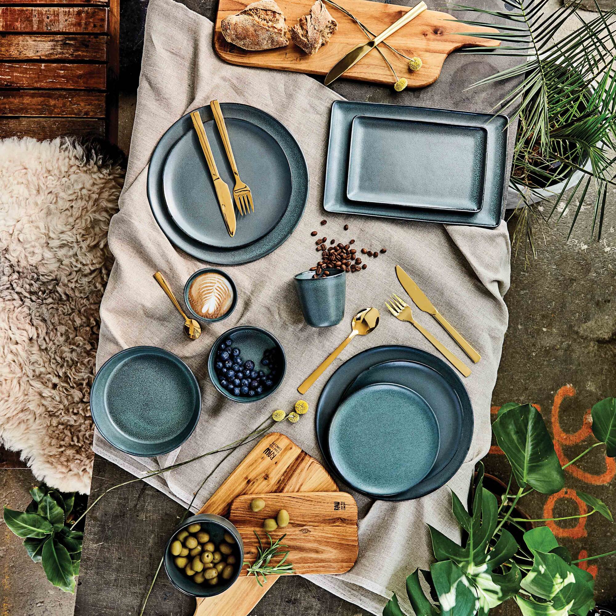 RAW dessert plate | Northern Green