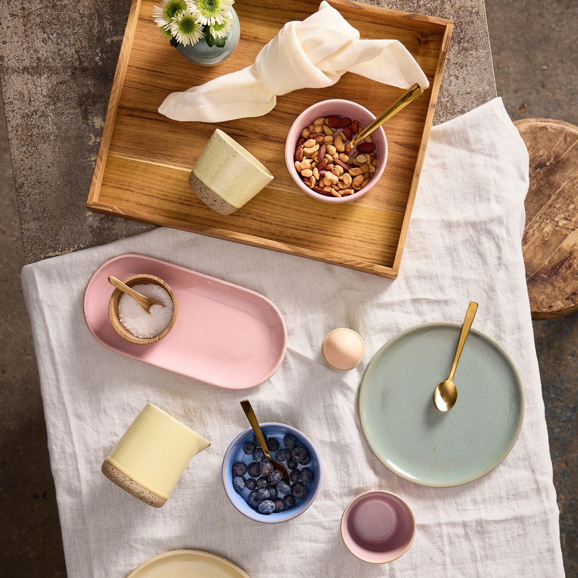 RAW Colour oval plate | Roseish
