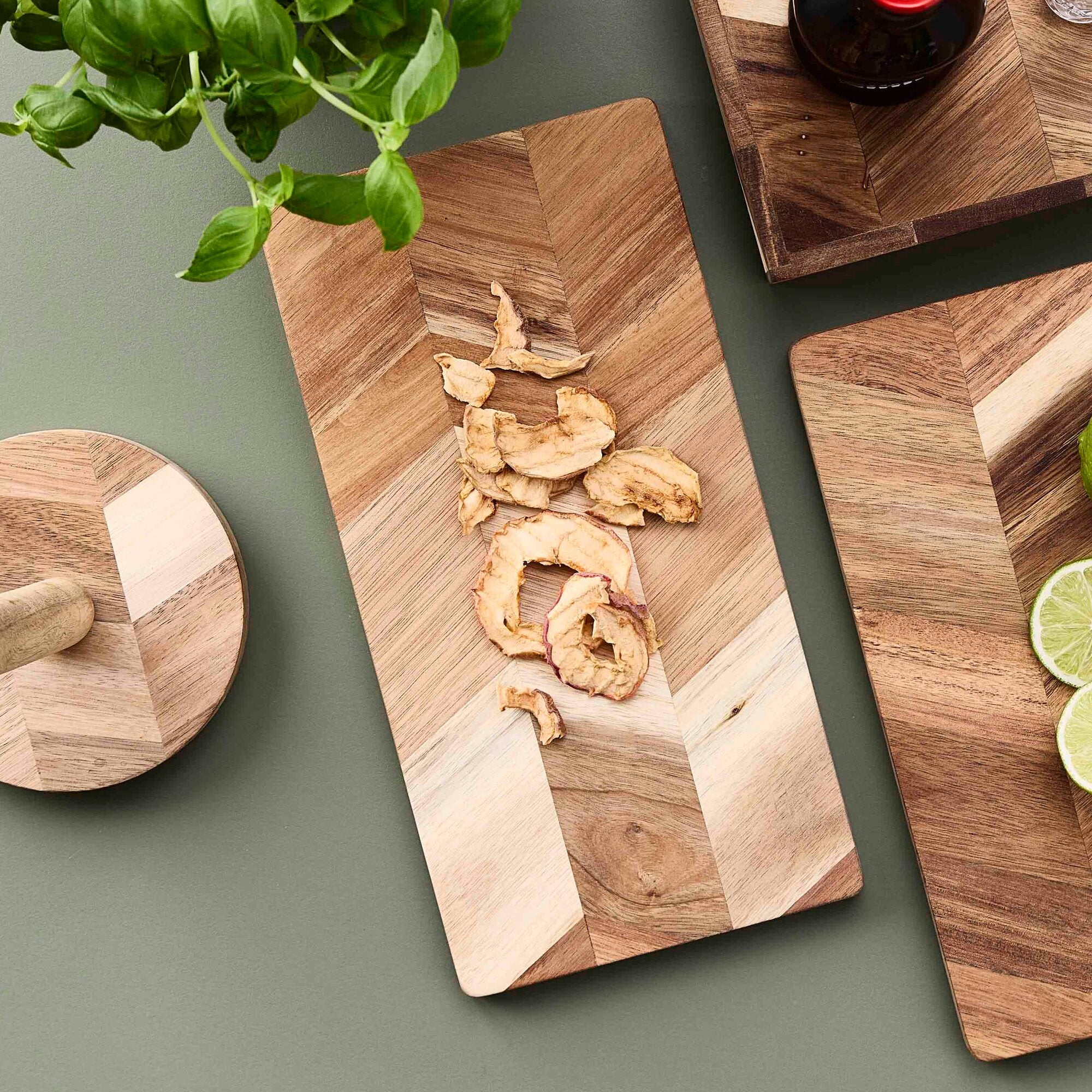 Acacia cutting board 30 cm | Natural