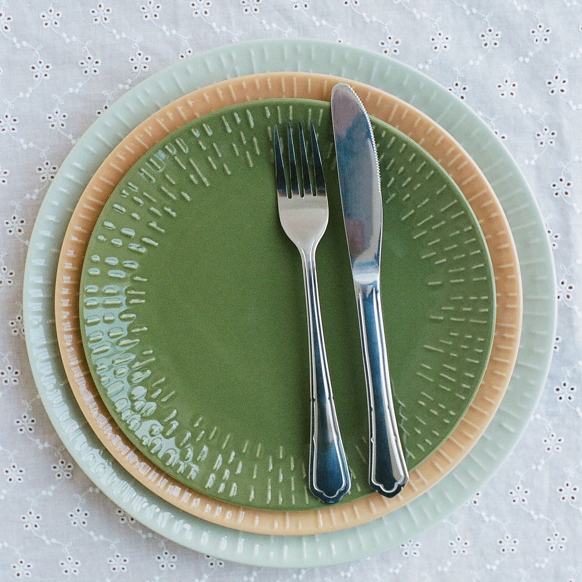 Confetti dinner plate | Pistachio