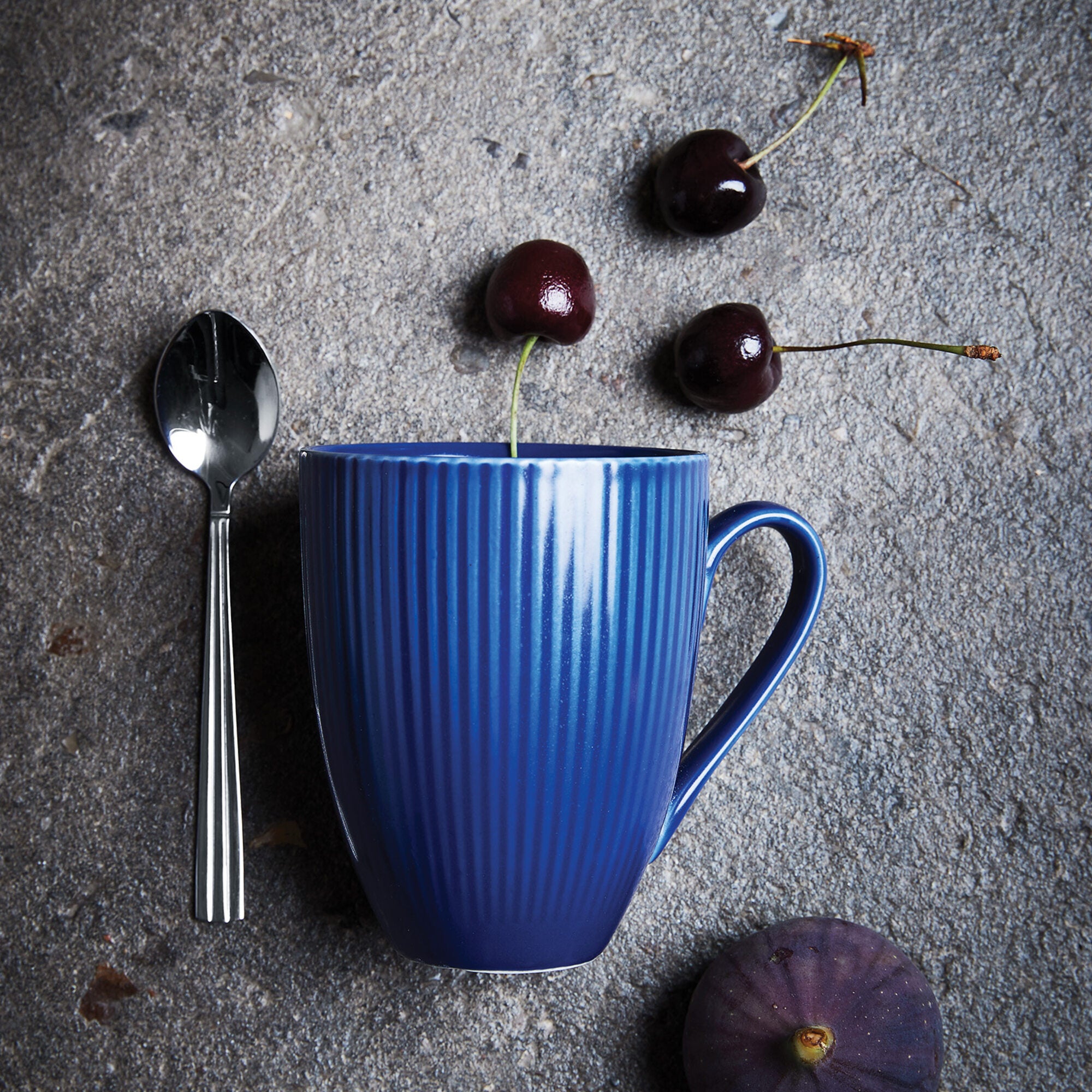 Groovy coffee spoon | Mirror Polish