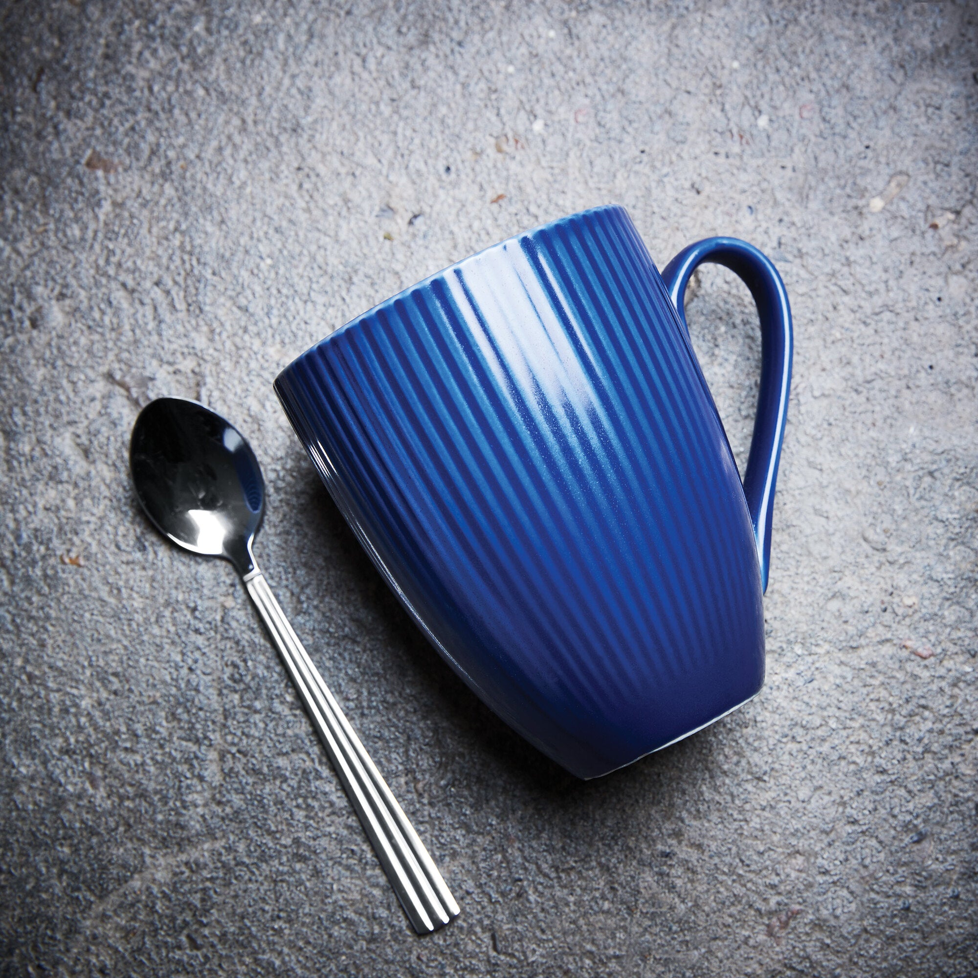 Groovy coffee spoon | Mirror Polish