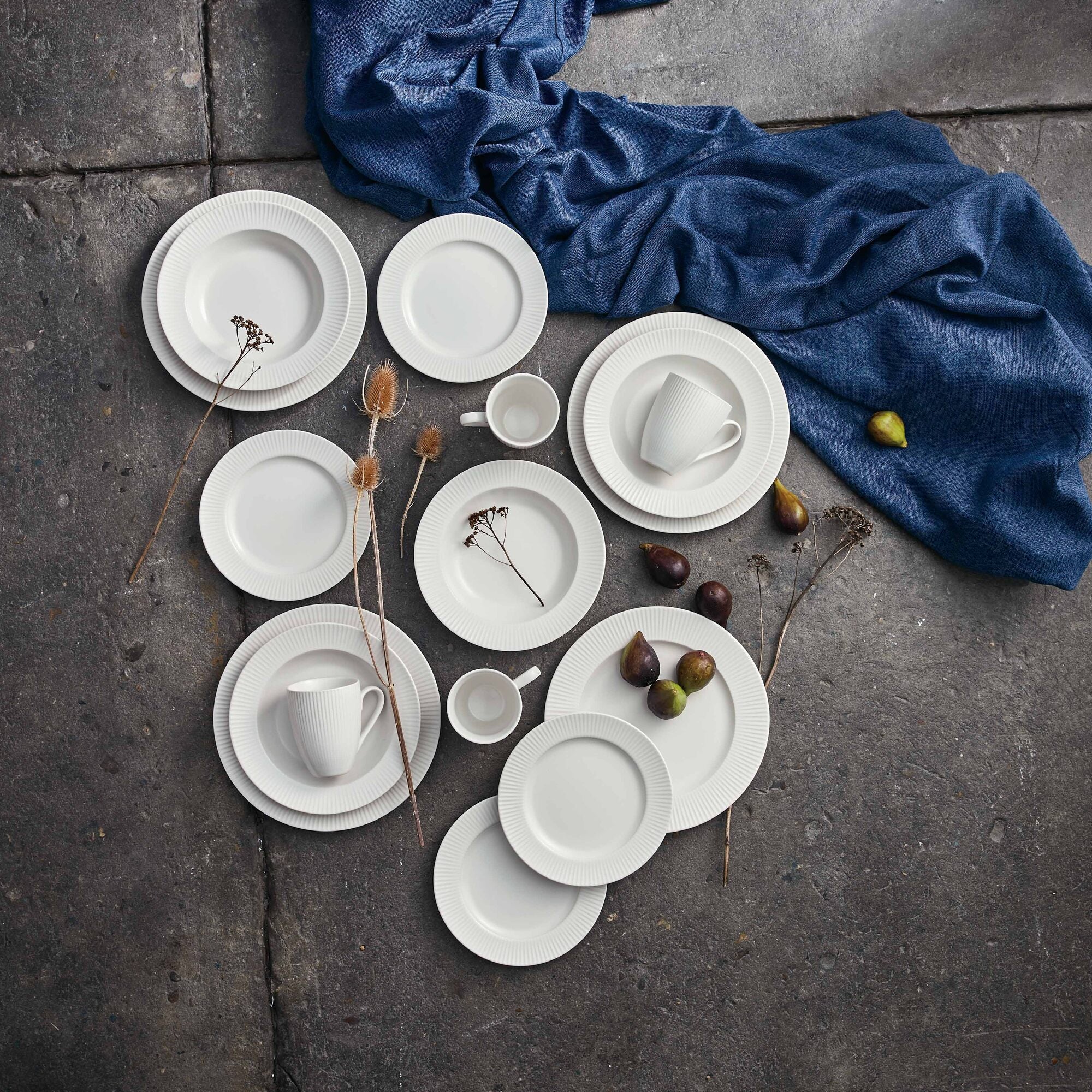 Groovy lunch plate | White