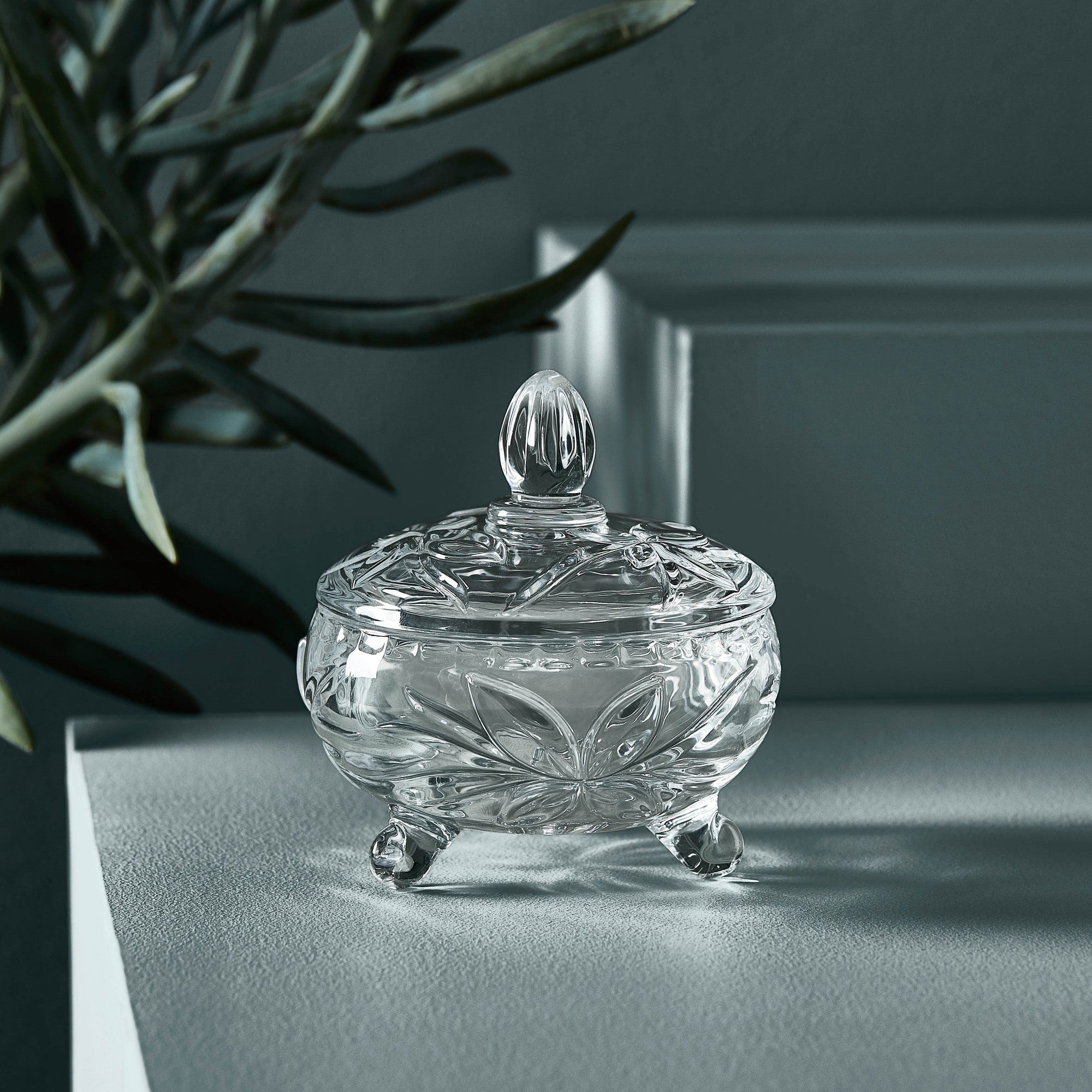 Harvey bonbonniere | Clear