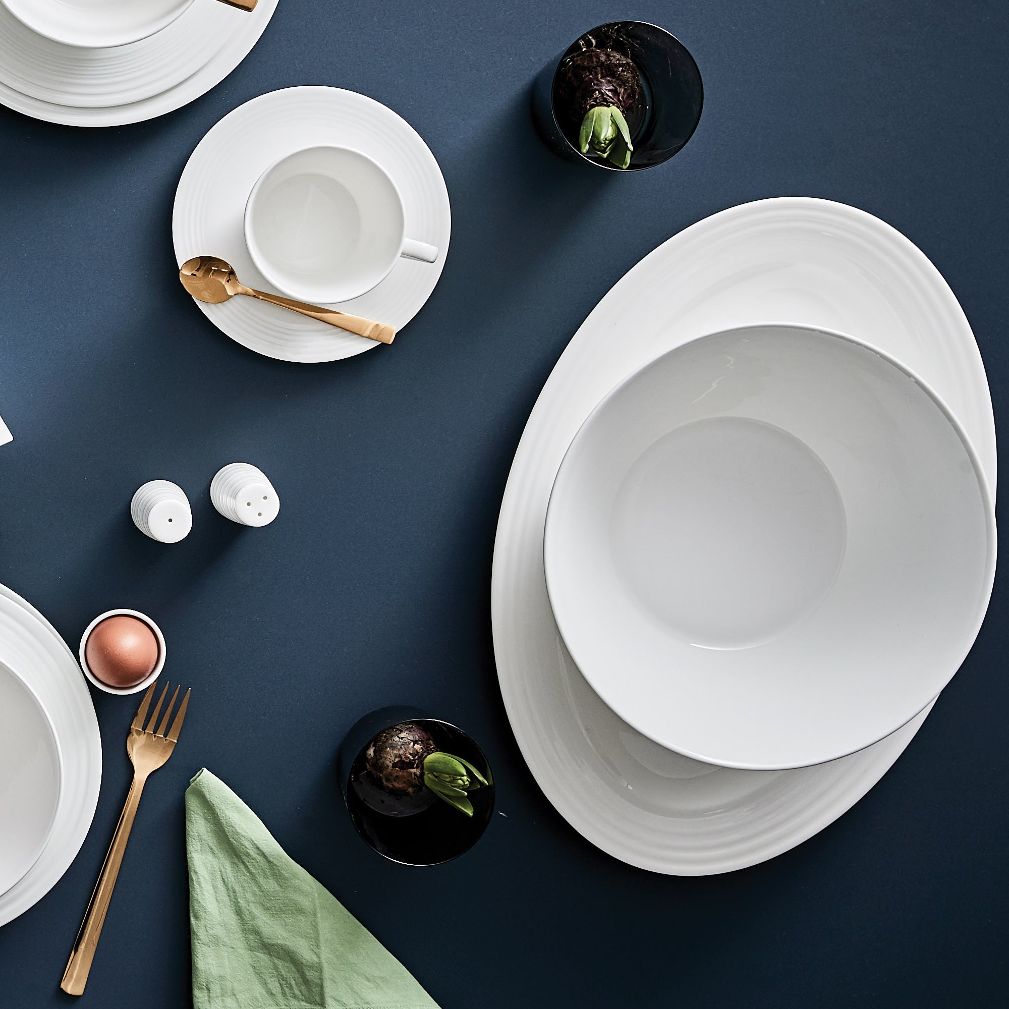 Passion - oval dish | Cream White