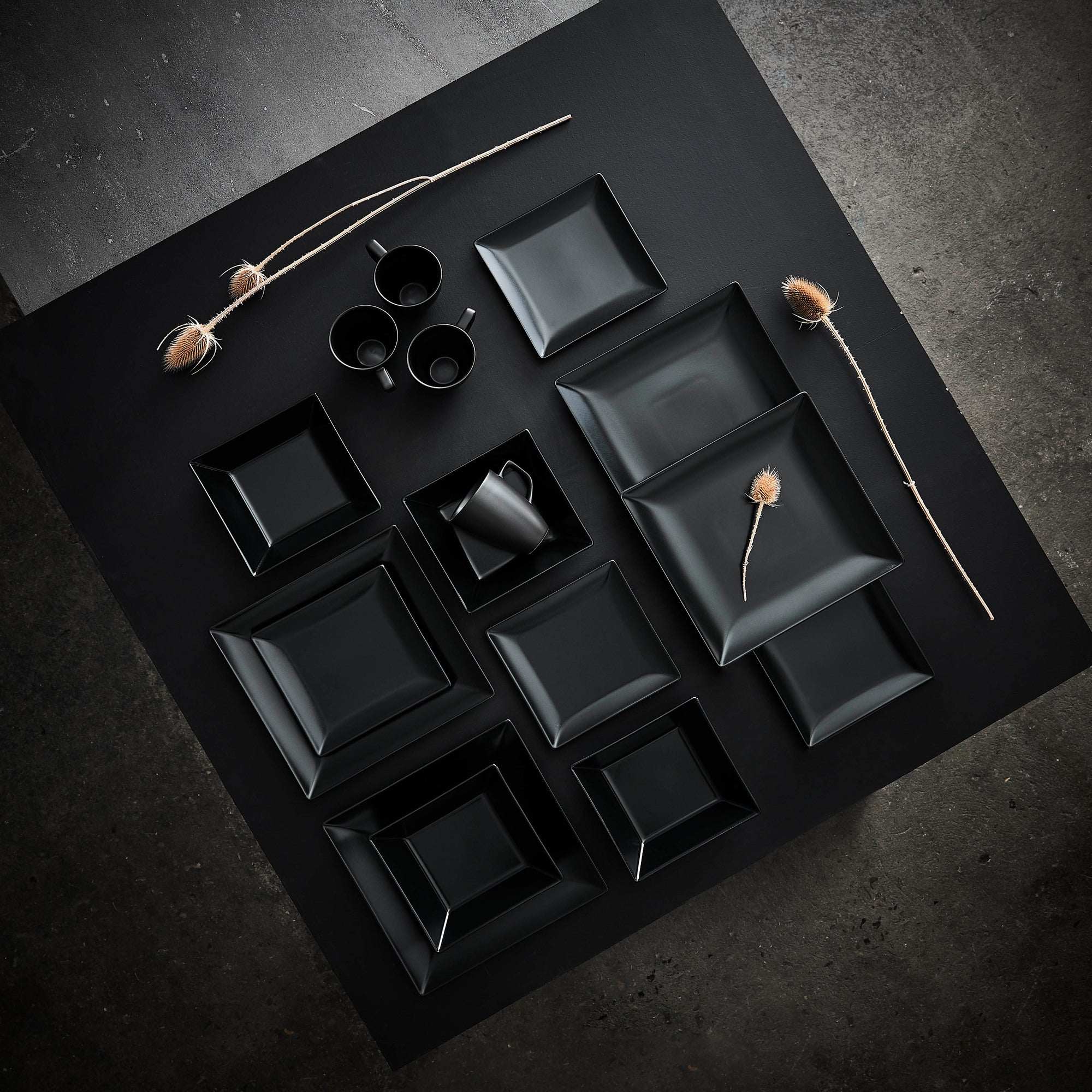 Quadro plate 21 cm | Black