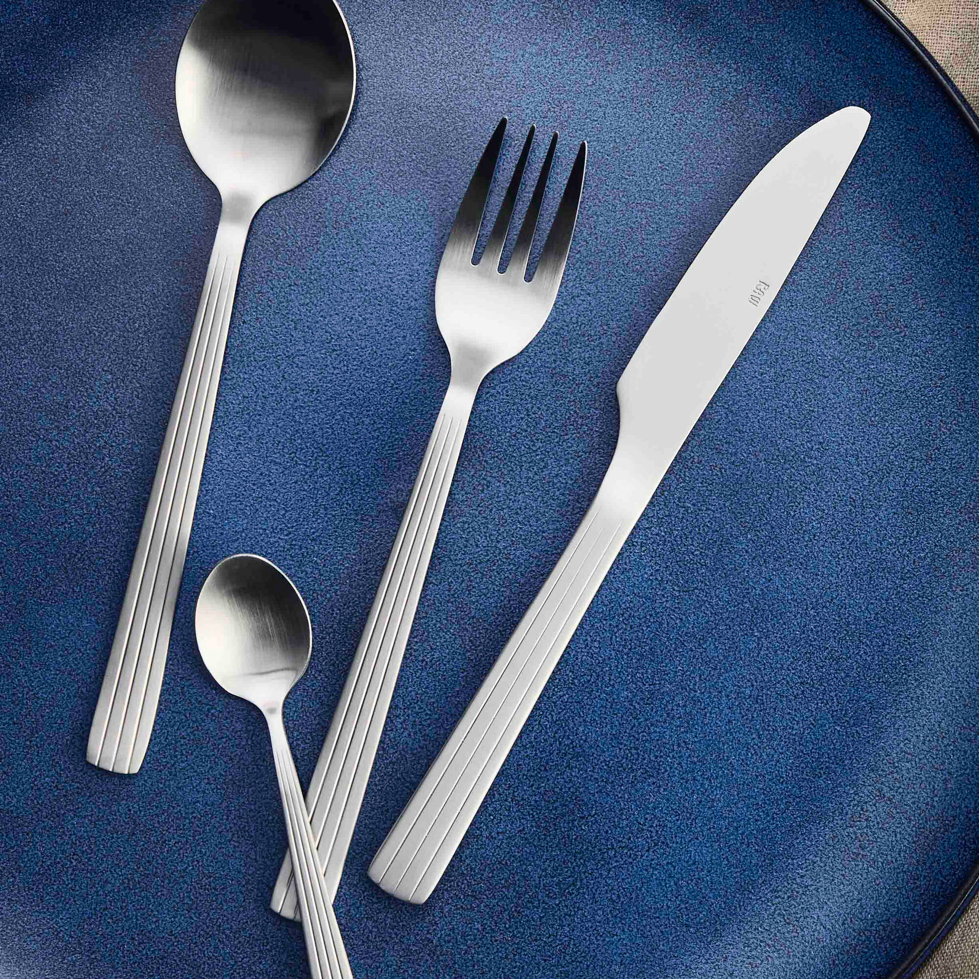 RAW cutlery set 16 pcs | Matte Steel