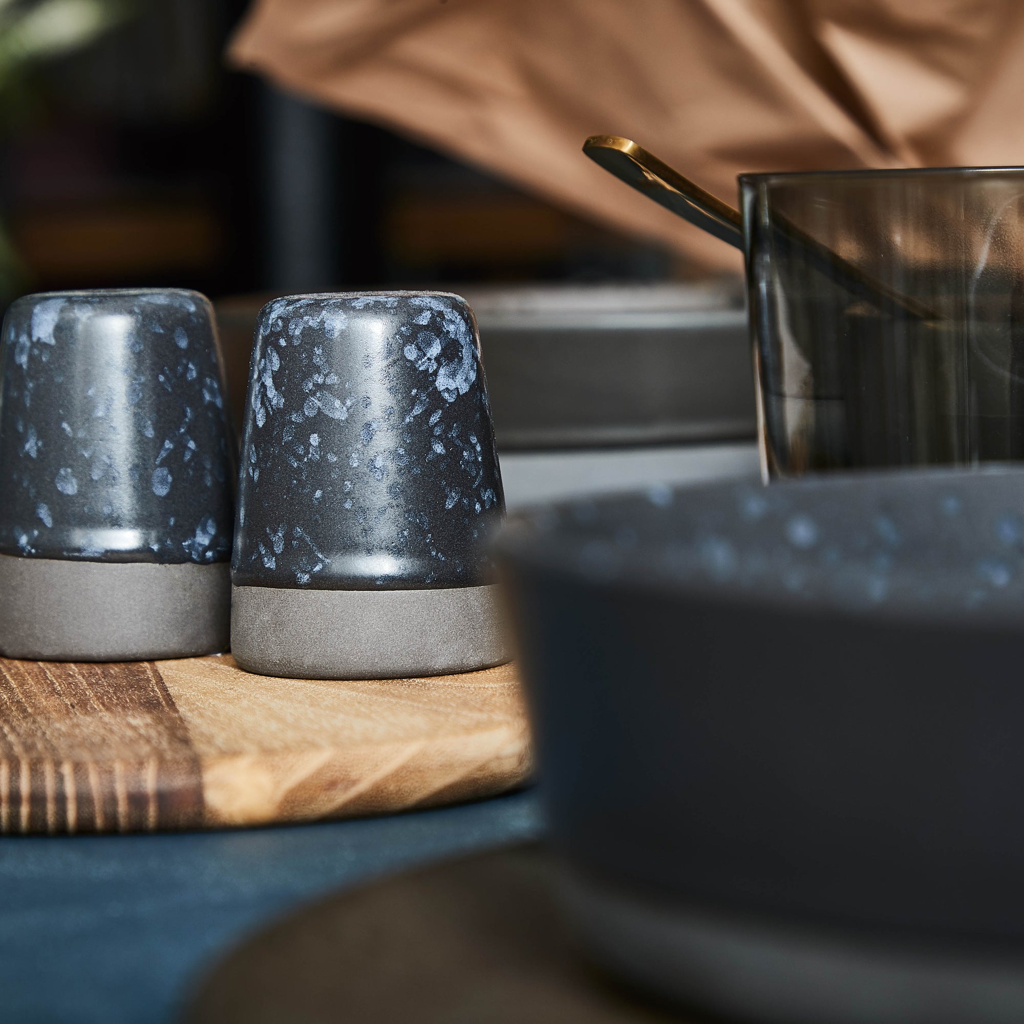 RAW salt and pepper set 2 pieces | Nordic Black