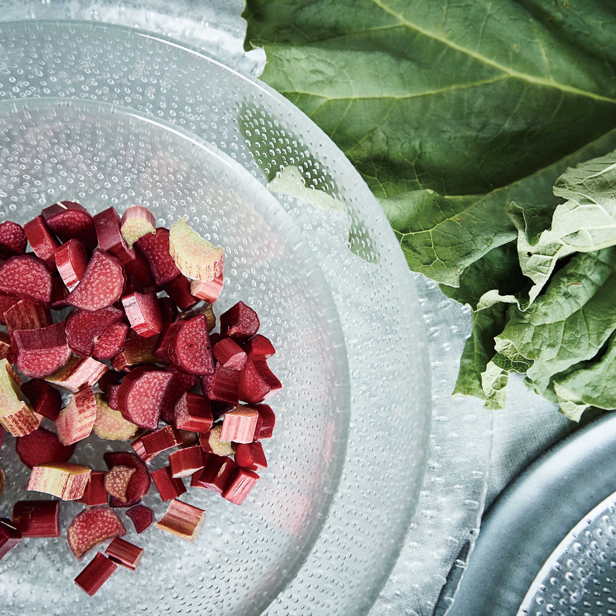 RAW Glass Beads bowl 26.5 cm | Clear