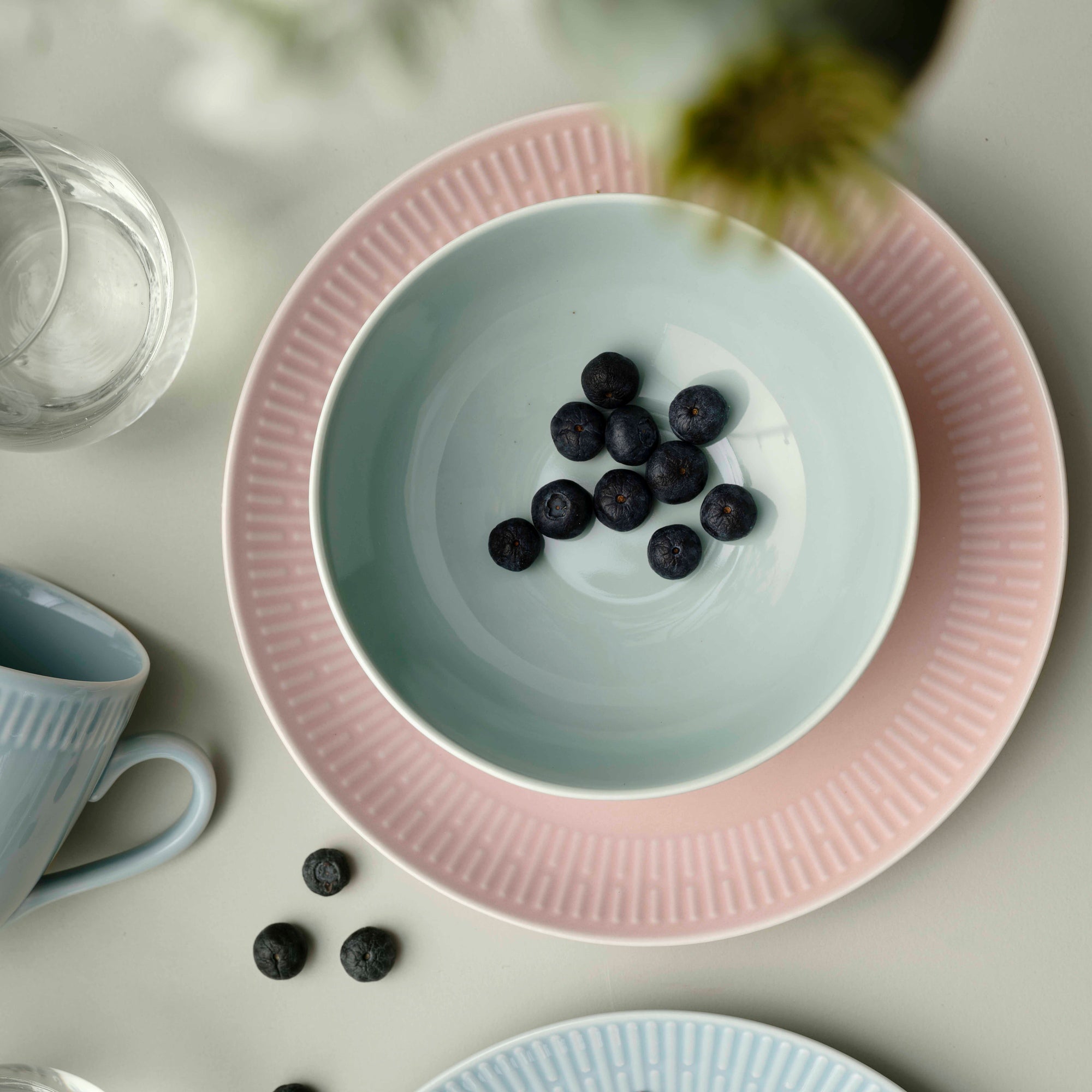 Relief bowl | Dusty Green