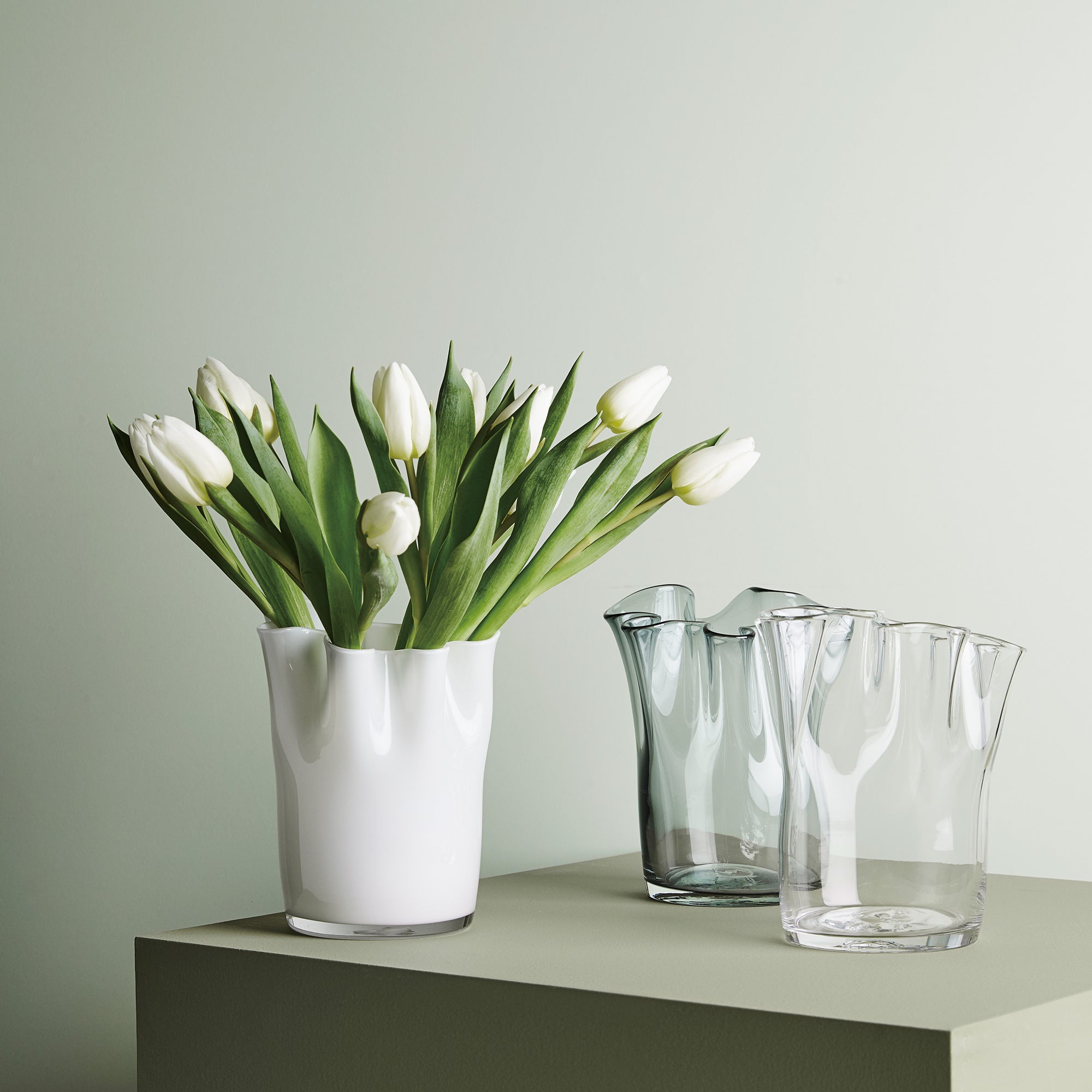 Tulip vase | Clear