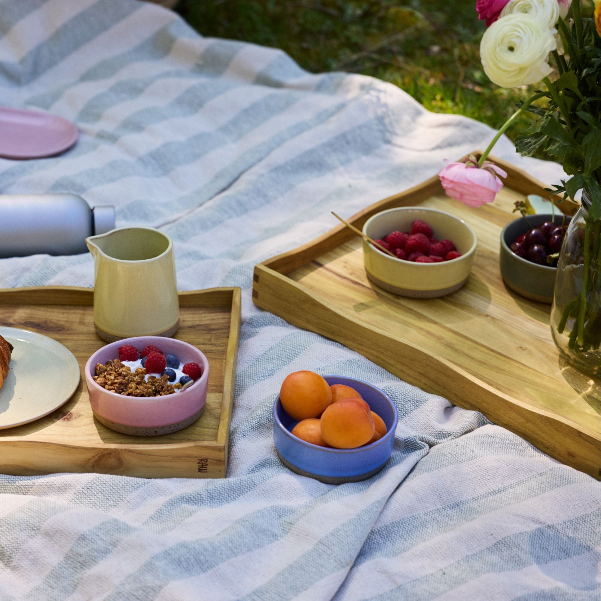 RAW Teak tray 45 cm | Natural
