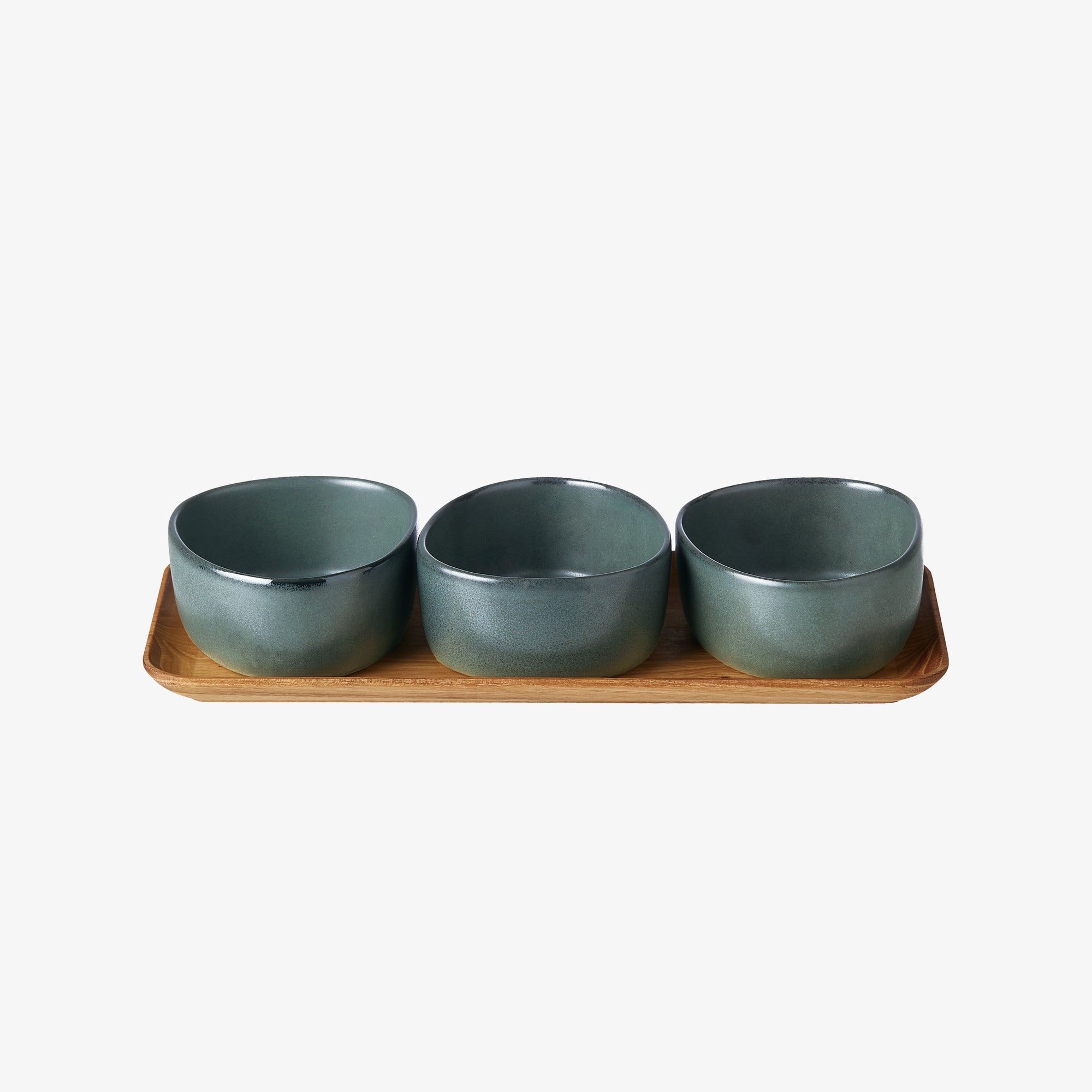 RAW Organic bowls on teak board | Northern Green