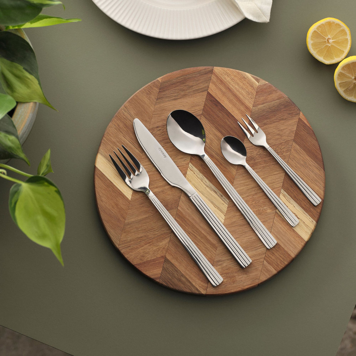 Groovy cutlery 60 pieces | Mirror Polish