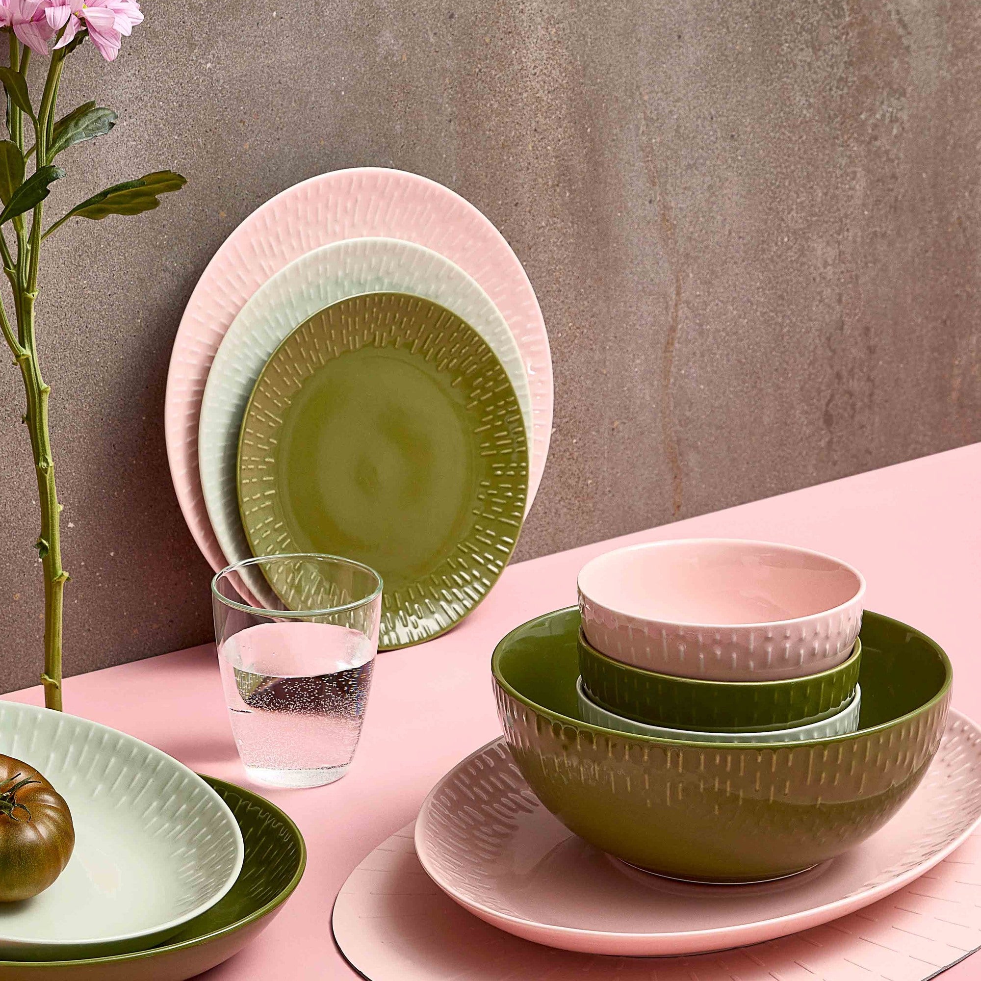 Confetti dinner plate