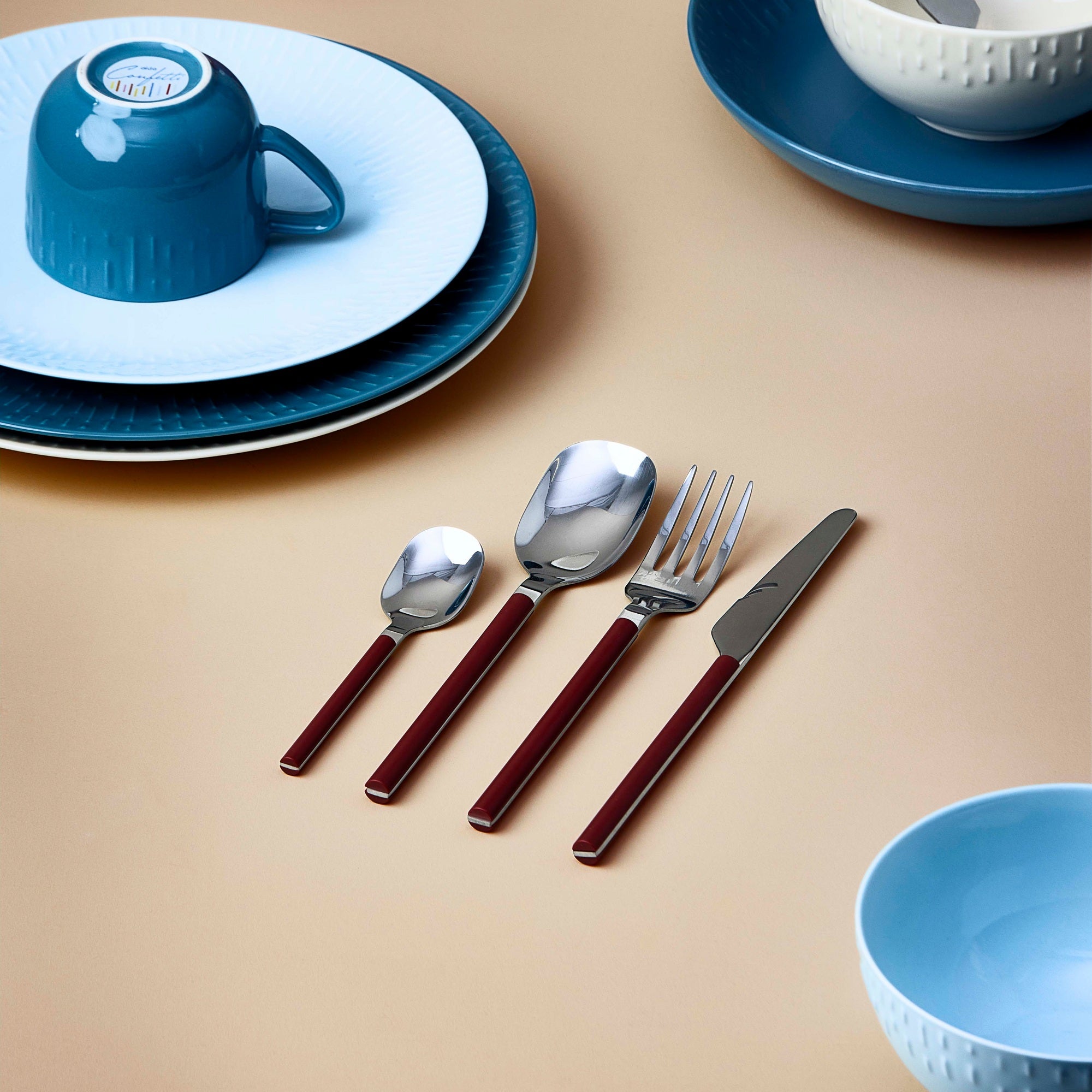Conteffi 16 piece cutlery | Chili