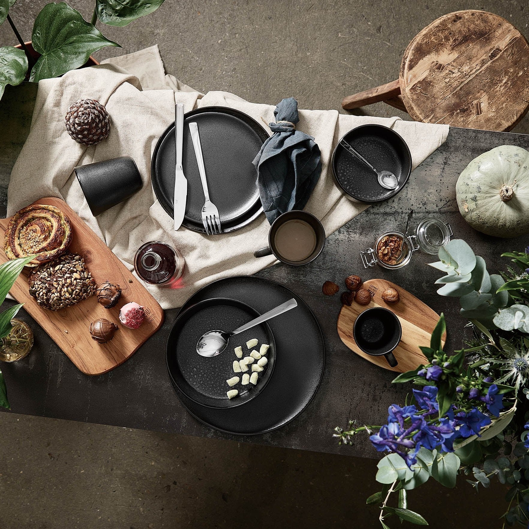 RAW dinner plate | Titanium Black