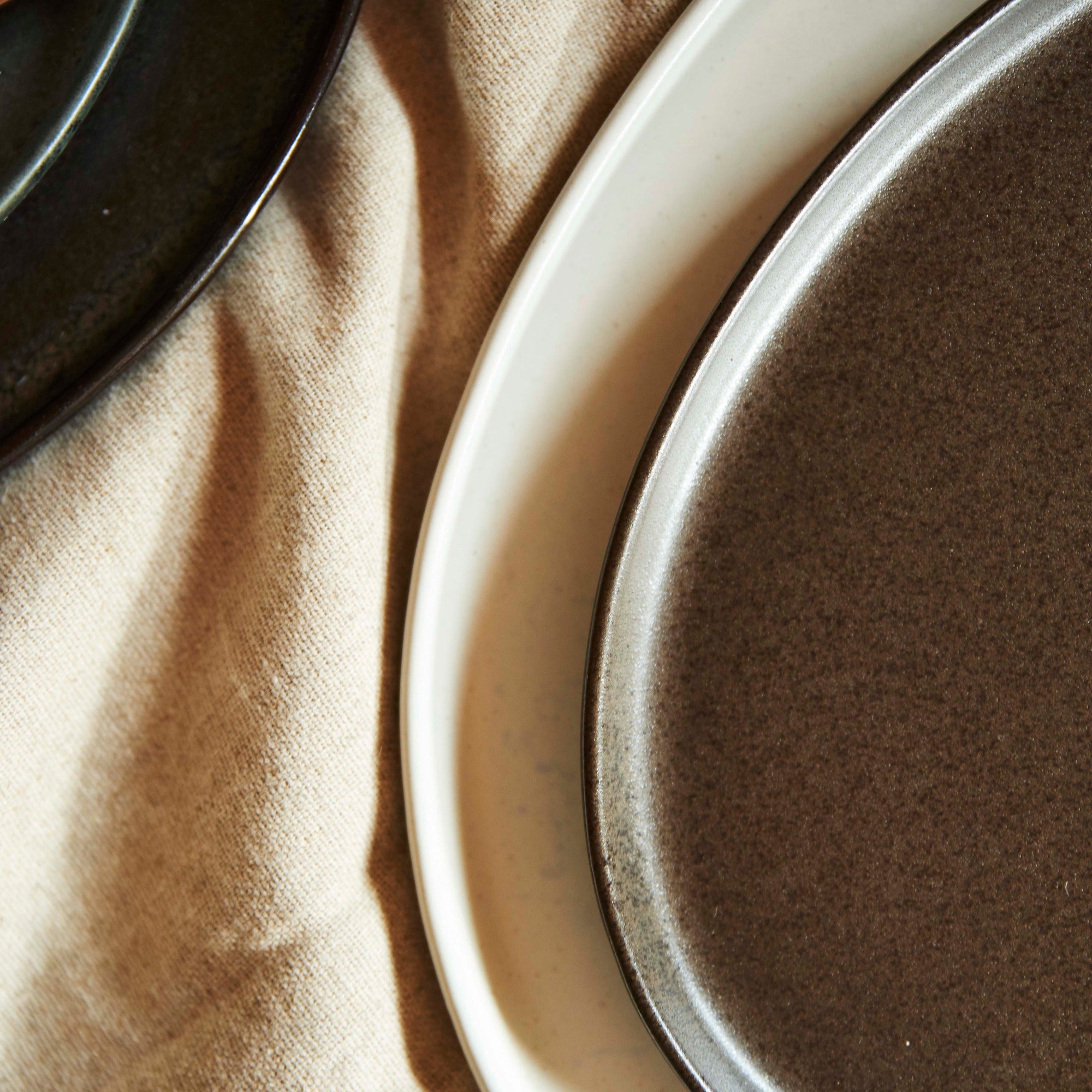 RAW Organic lunch plate | Metallic Brown