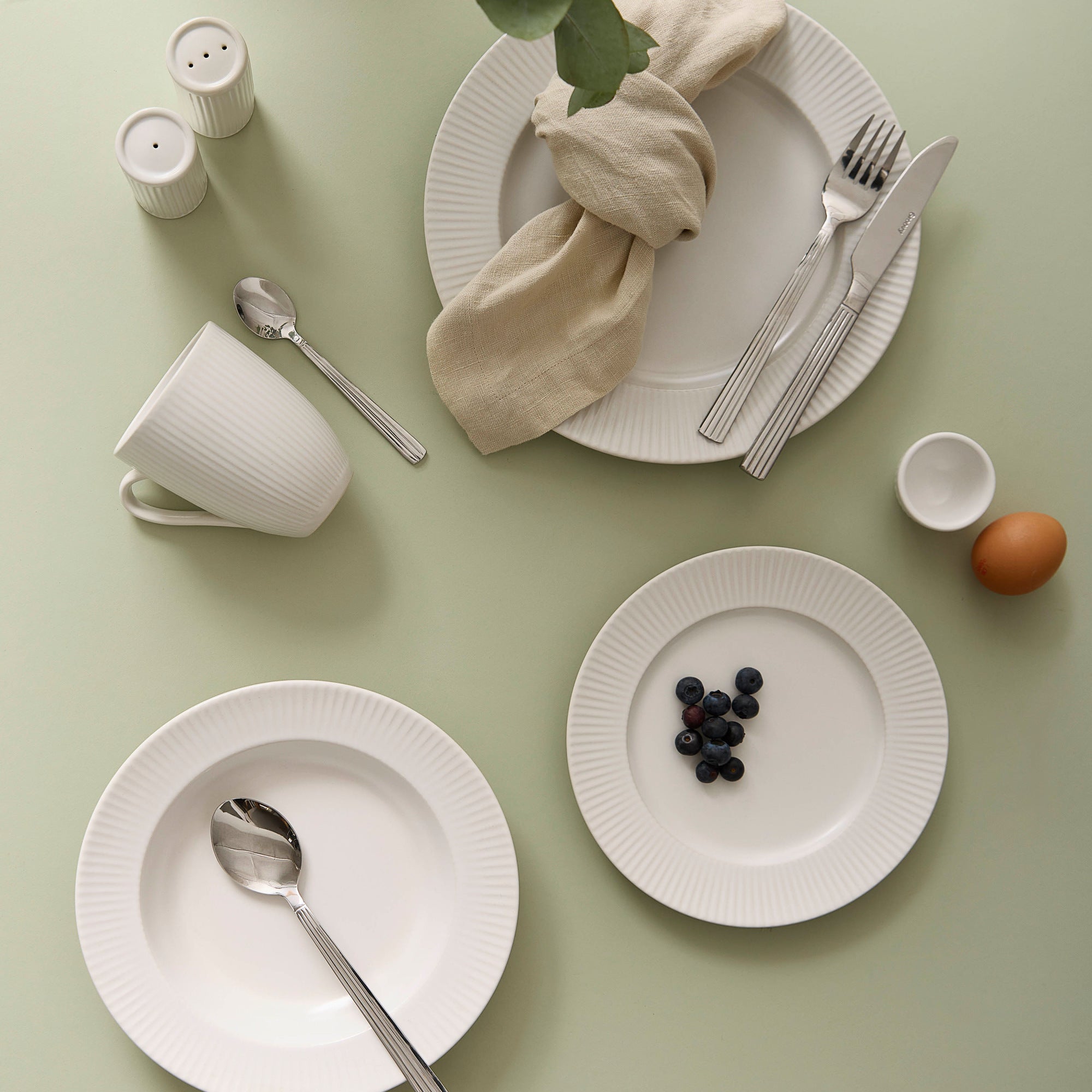 Groovy lunch plate | White