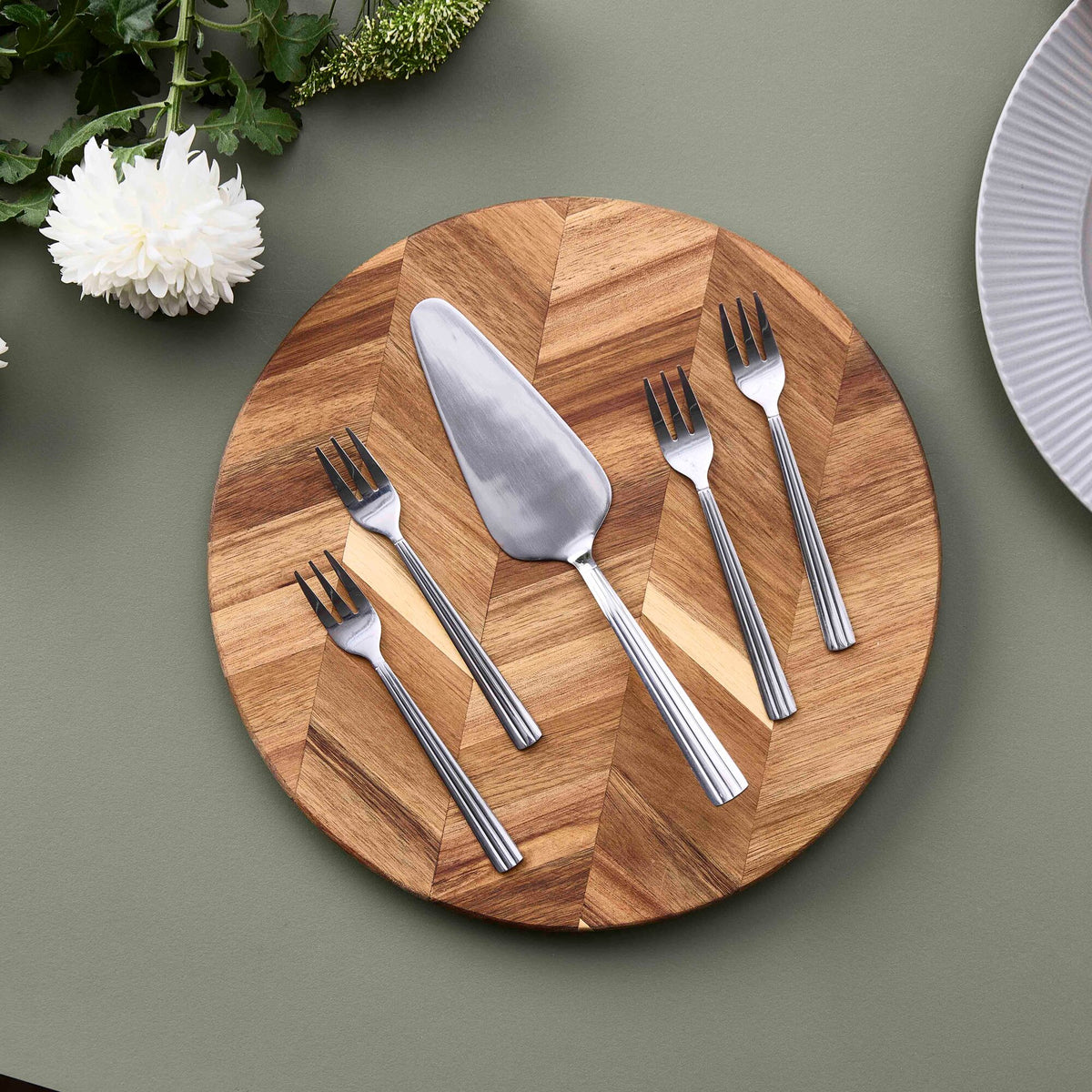 Groovy cutlery set 77 pieces | Mirror Polish