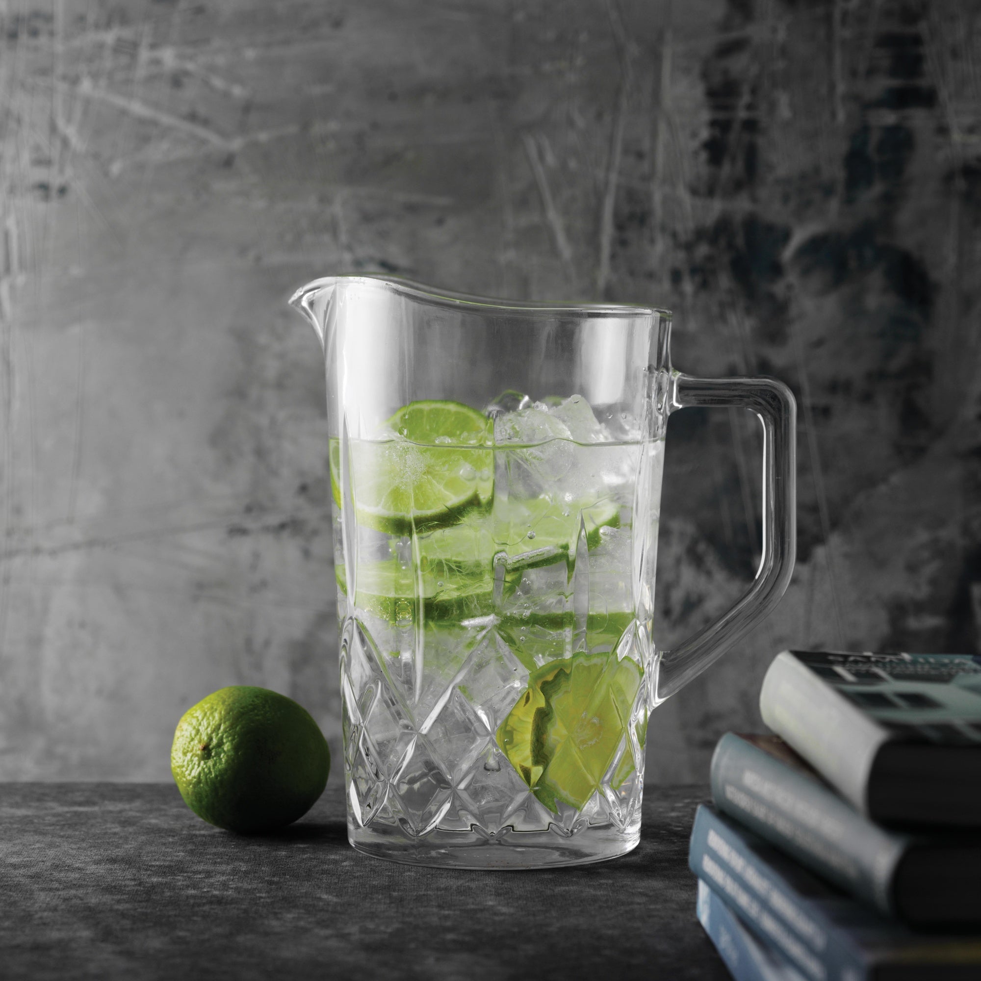 Harvey jug | Clear