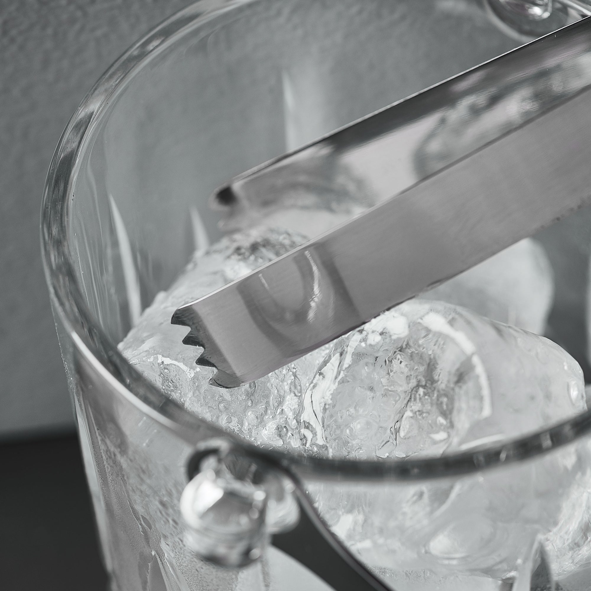 Harvey ice bucket with handle and tong | Clear