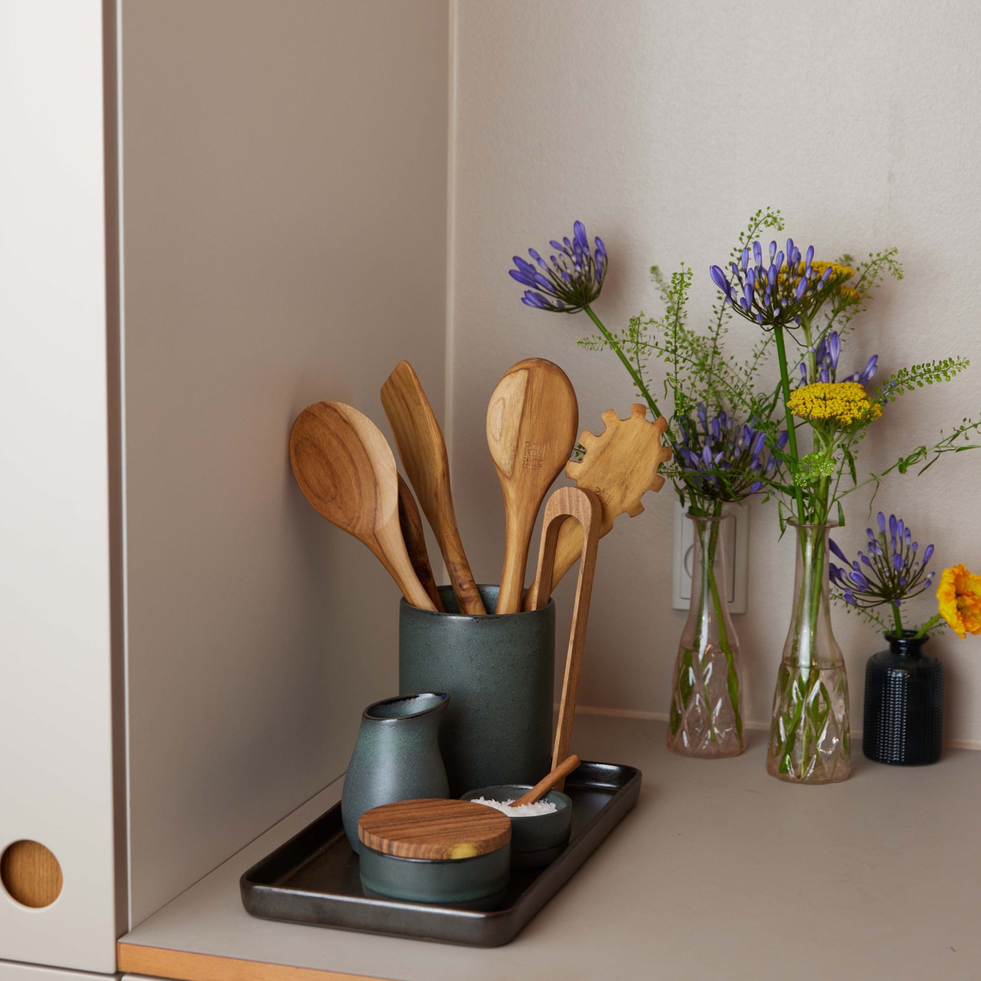 RAW Teak small bowl with teak wood lid and spoon | Northern Green