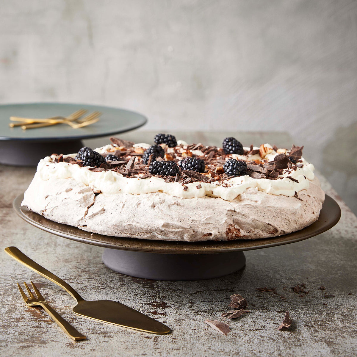 RAW cake stand | Northern Green