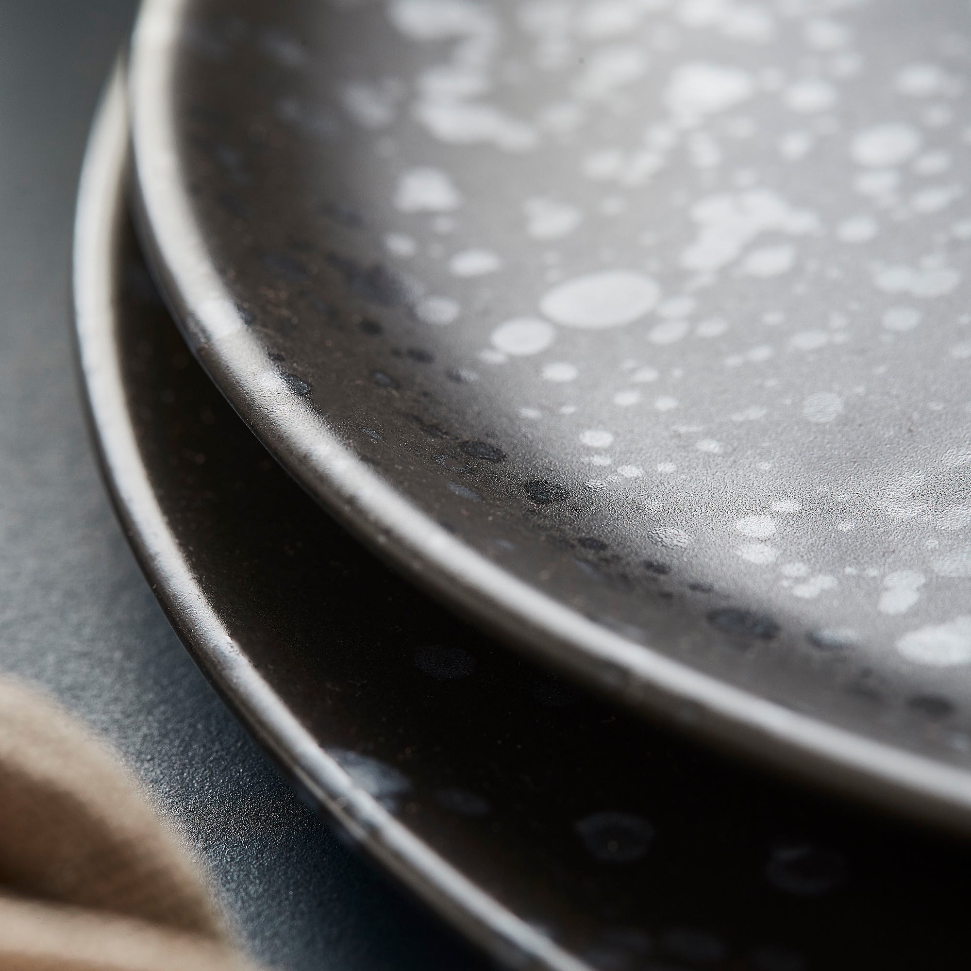 RAW lunch plate | Nordic Black