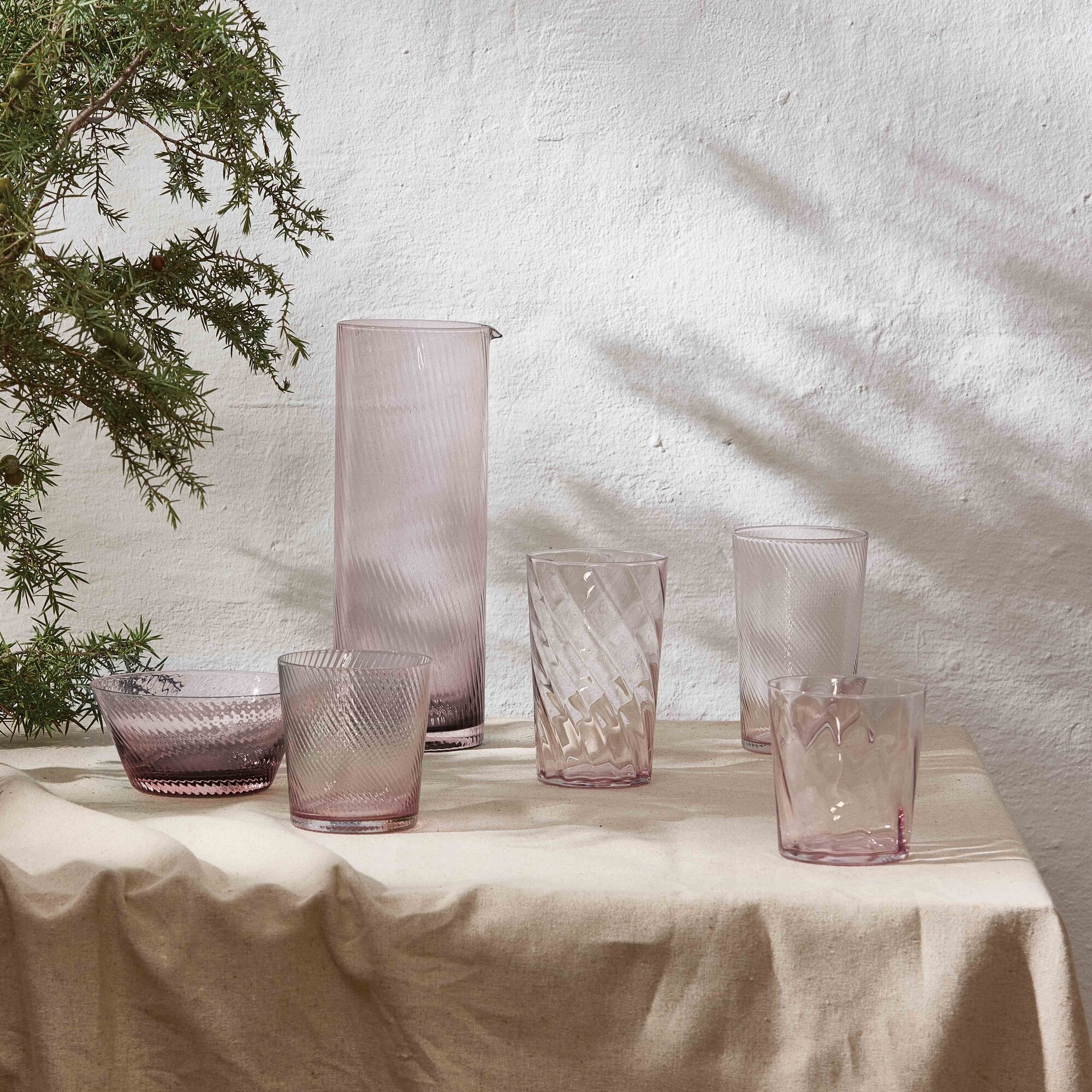 RAW Unique Swirl water glass | Pink